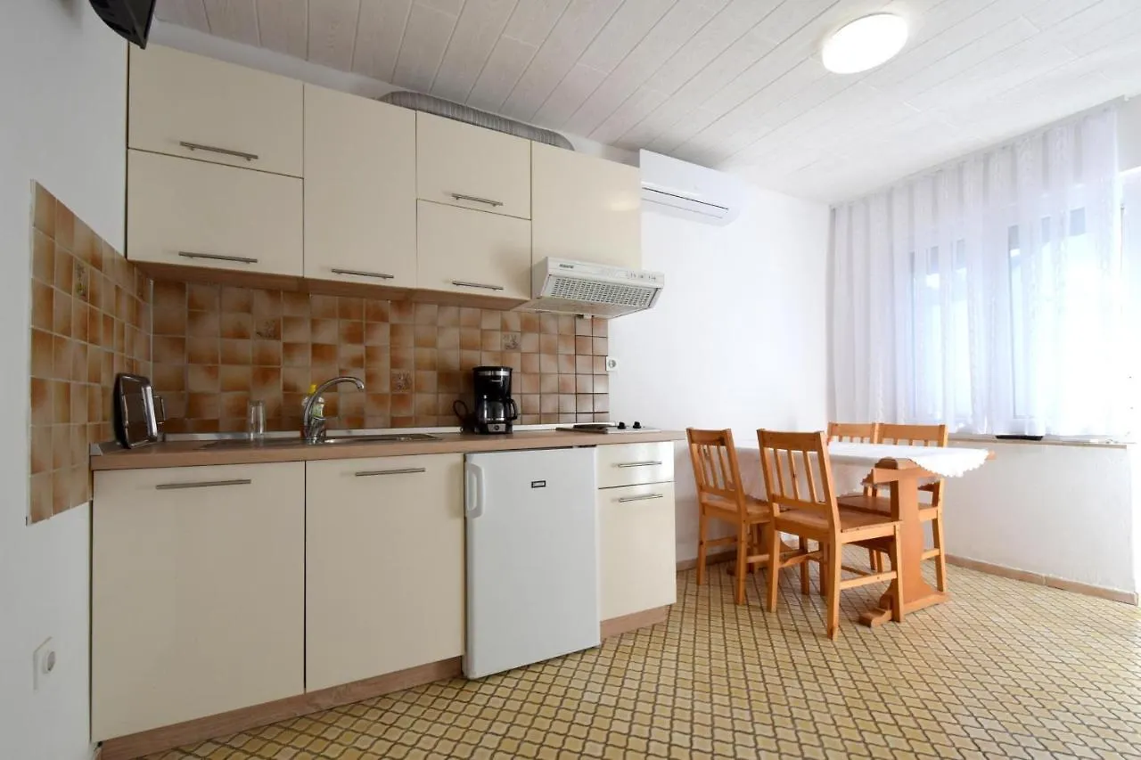 Apartments Buturajac Krk Town
