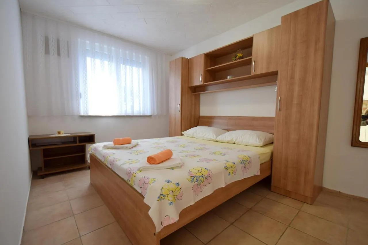 Apartments Buturajac Krk Town
